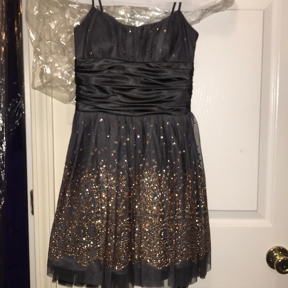 Short dress size 1/2